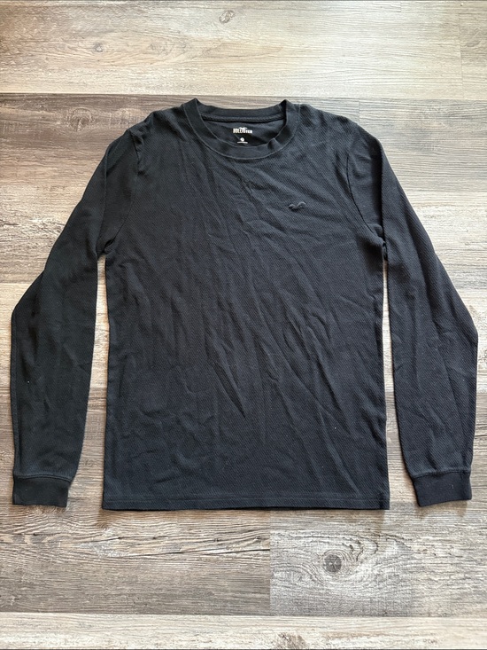 Hollister Other - Hollister Men's Black Long-Sleeve Knit Crew